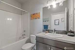 112 Madrona Ln SW, Orting, WA 98360 - Photo 17