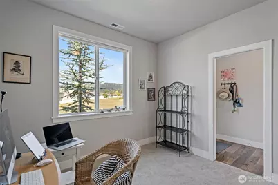 112 Madrona Lane SW, Orting, WA 98360 - Photo 15