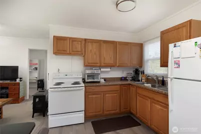 505 NE Kinney Street, Coupeville, WA 98239 - Photo 9