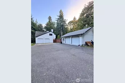 14444 Crescent Valley Road SE, Olalla, WA 98359 - Photo 5