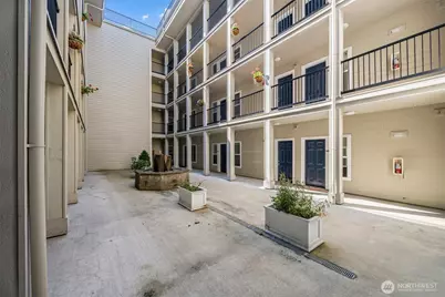 1031 N State Street #107, Bellingham, WA 98225 - Photo 5