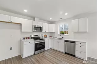 709 S 9th Ave, Kelso, WA 98626 - Photo 9