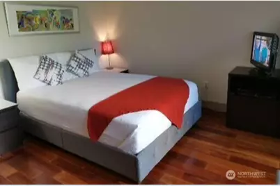 4547 8th Avenue NE #408, Seattle, WA 98105 - Photo 25