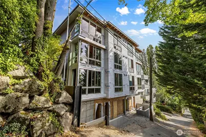 3819 A Fremont Avenue N, Seattle, WA 98103 - Photo 3