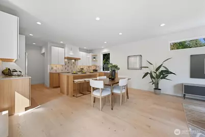 13047 39th Avenue NE #A, Seattle, WA 98125 - Photo 3