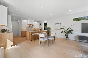 13047 39th Ave NE, Seattle, WA 98125 - Photo 3