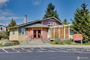 7761 Beacon Pl NE, Bremerton, WA 98311 - Photo 31