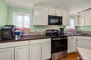 11516 E 22nd Ave E, Tacoma, WA 98445 - Photo 13