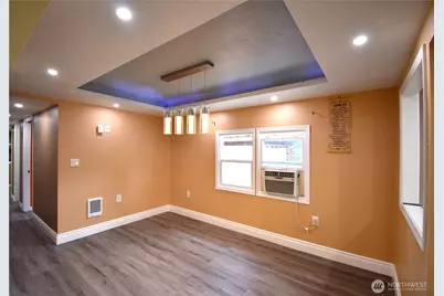 214 Holcomb Ave. #T5, Kelso, WA 98626 - Photo 5