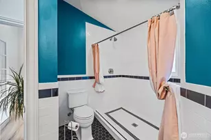 575 Mt Logan Dr SW, Issaquah, WA 98027 - Photo 17