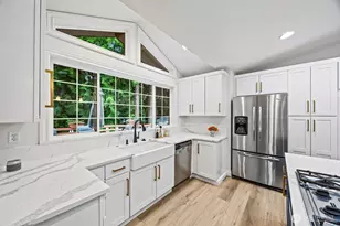 575 Mt Logan Dr SW, Issaquah, WA 98027 - Photo 13