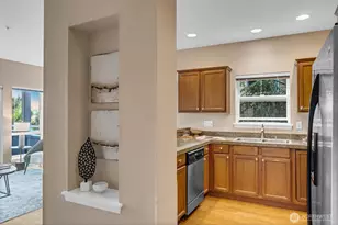 3112 SW Avalon Way, Seattle, WA 98126 - Photo 9