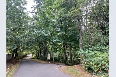 505 208th Avenue SE, Sammamish, WA 98074 - Photo 5