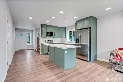 22415 Fairwood Court SE, Yelm, WA 98597 - Photo 3