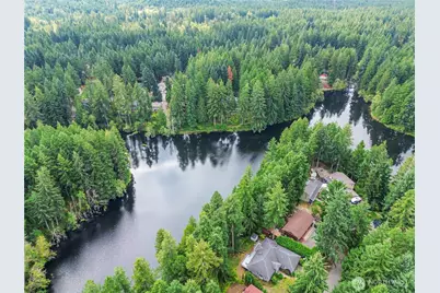 22415 Fairwood Court SE, Yelm, WA 98597 - Photo 9