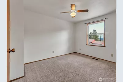 1191 NE Taftson Street, Oak Harbor, WA 98277 - Photo 15