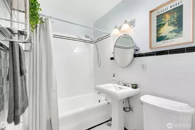 220 W Olympic Place #106, Seattle, WA 98119 - Photo 13