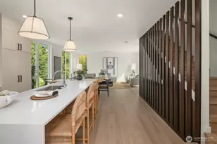 2030 NE 123rd St, Seattle, WA 98125 - Photo 9