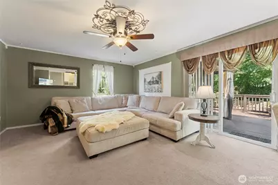 8728 203rd Street E, Spanaway, WA 98387 - Photo 17