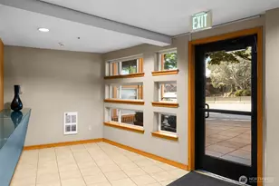 4020 Aurora Ave N, Seattle, WA 98103 - Photo 27