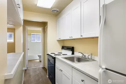 6705 Delridge Way SW, Seattle, WA 98106 - Photo 13
