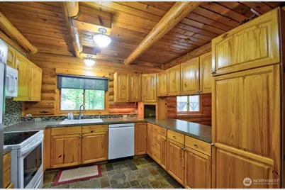 18114 Rampart Drive SE, Yelm, WA 98597 - Photo 9