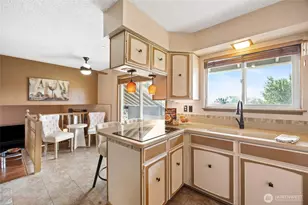 2716 8th St NE, East Wenatchee, WA 98802 - Photo 13