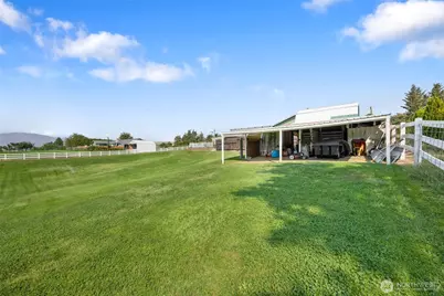 2716 8th Street NE, East Wenatchee, WA 98802 - Photo 31