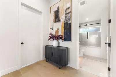 509 N 78th Street, Seattle, WA 98103 - Photo 15