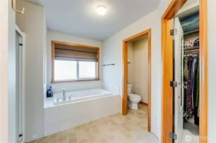 11820 183rd St E, Puyallup, WA 98374 - Photo 21