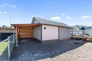 109 S King St, Centralia, WA 98531 - Photo 25