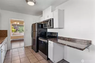 109 S King St, Centralia, WA 98531 - Photo 11