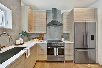 8009 27th Avenue NW, Seattle, WA 98117 - Photo 15