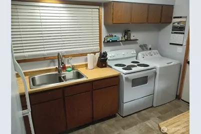 410 Biggs Drive, Moses Lake, WA 98837 - Photo 9