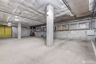 4020 Aurora Avenue N #302, Seattle, WA 98103 - Photo 25