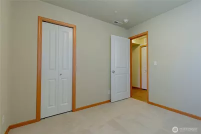 841 5th Place NE, Issaquah, WA 98029 - Photo 9