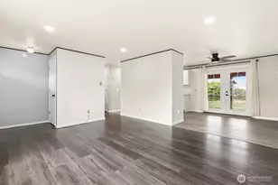 2705 E Broadway St, Mount Vernon, WA 98274 - Photo 5