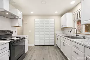 2705 E Broadway St, Mount Vernon, WA 98274 - Photo 11