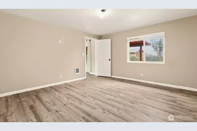 2705 E Broadway Street, Mount Vernon, WA 98274 - Photo 15