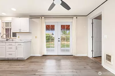 2705 E Broadway Street, Mount Vernon, WA 98274 - Photo 9