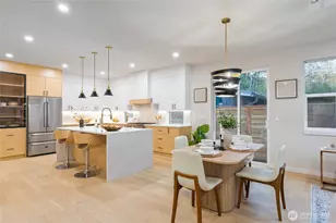 12426 NE 90th St, Kirkland, WA 98033 - Photo 17