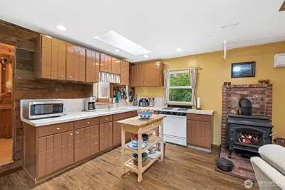 701 Mineral Hill Road, Mineral, WA 98355 - Photo 13