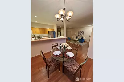 18654 NE 56th Court #18654, Redmond, WA 98052 - Photo 7