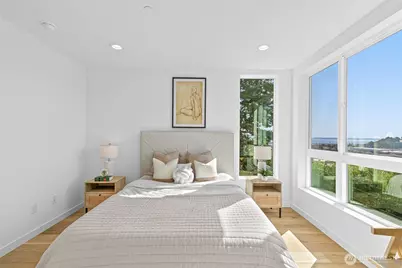 2538 14th Avenue W #E, Seattle, WA 98119 - Photo 11