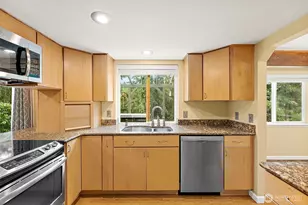 8610 Long Lake Rd, Port Orchard, WA 98367 - Photo 9