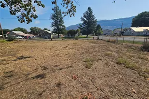 302 Main St, Oroville, WA 98844 - Photo 19