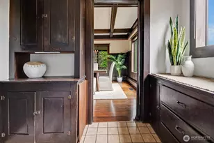 9733 Arrowsmith Ave S, Seattle, WA 98118 - Photo 11