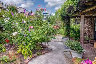 9733 Arrowsmith Ave S, Seattle, WA 98118 - Photo 31