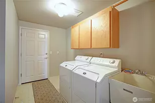 1451 Sloan Pl, Camano Island, WA 98282 - Photo 17