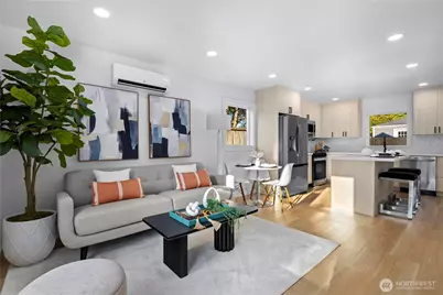 9737 Evanston Avenue N, Seattle, WA 98103 - Photo 5